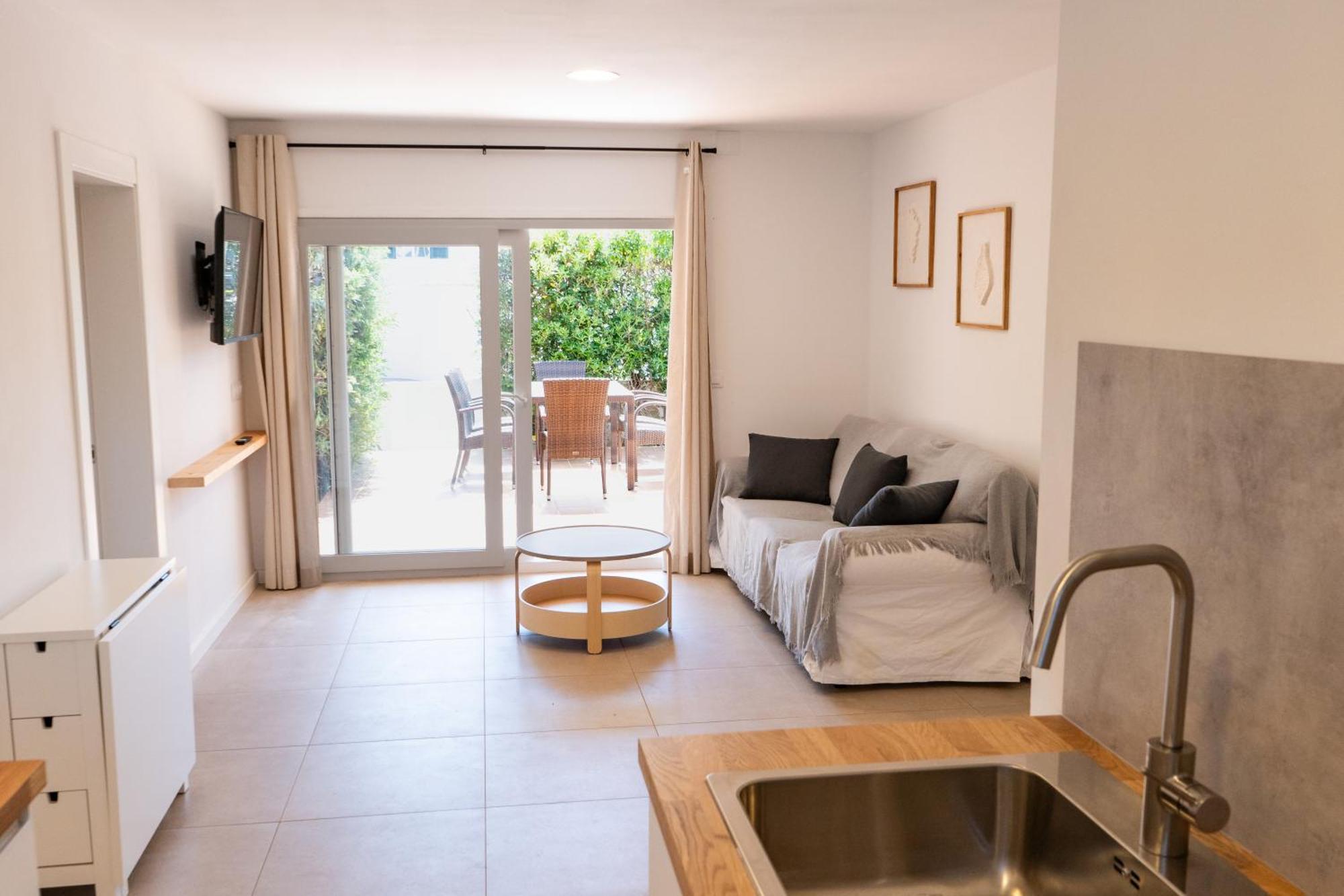 Ses Salines Apartments Sa Cubeta ฟอร์เนลส์ ภายนอก รูปภาพ